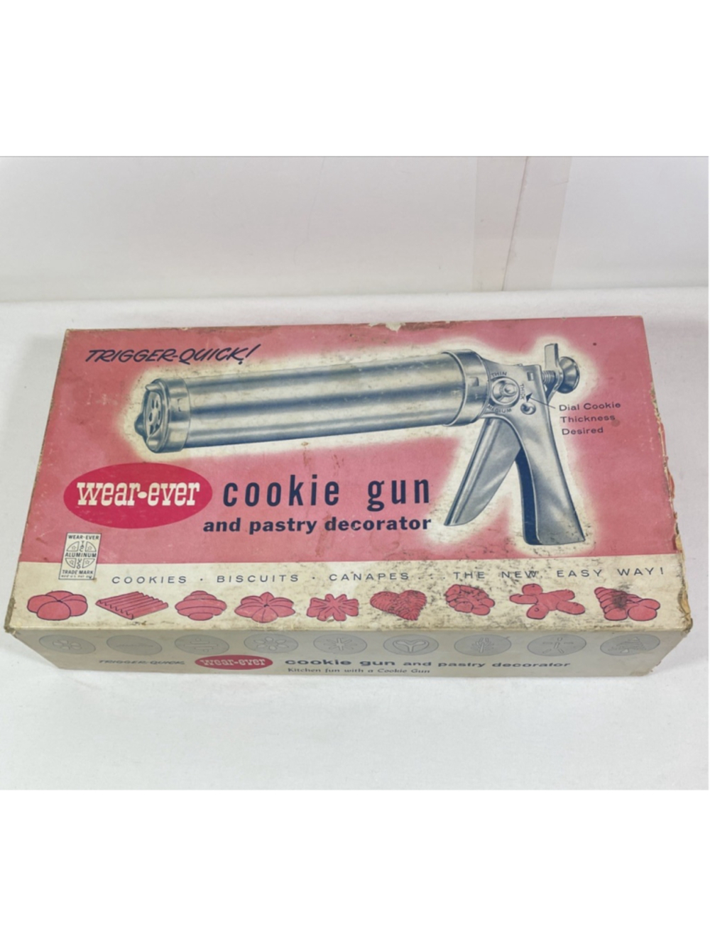Vintage Wear-Ever Cookie Gun & Pastry Decorator Set Original Box #3365